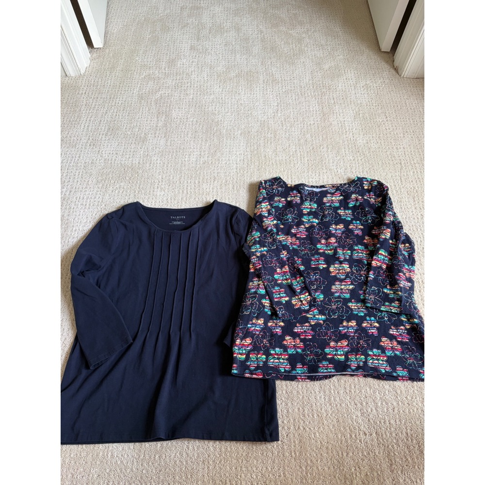 Talbots Womens Lot of 2 Knit Tops Navy Pintuck & Rainbow Floral Print Size Large